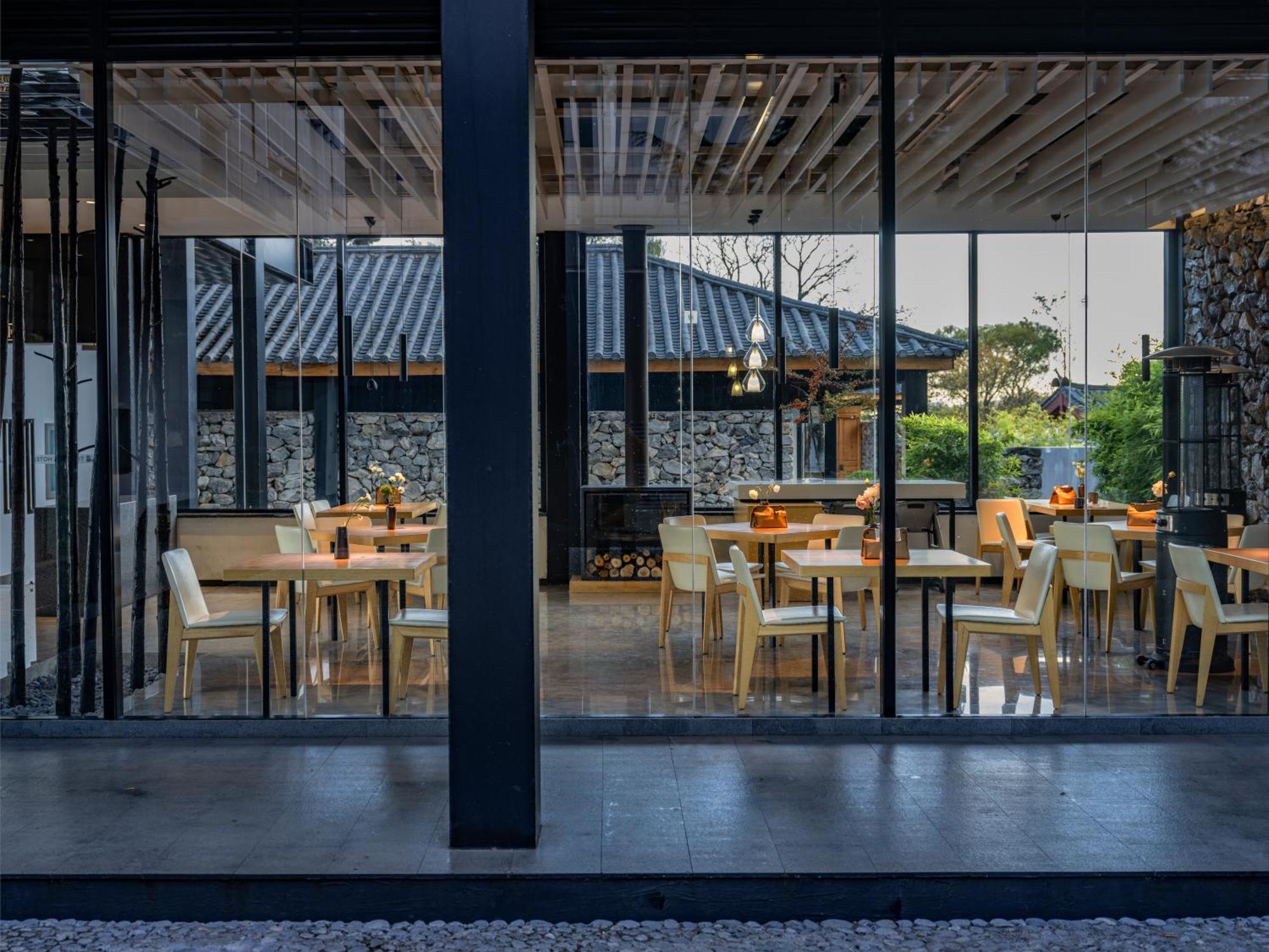 ליג'יאנג The Rock Hotel מראה חיצוני תמונה
