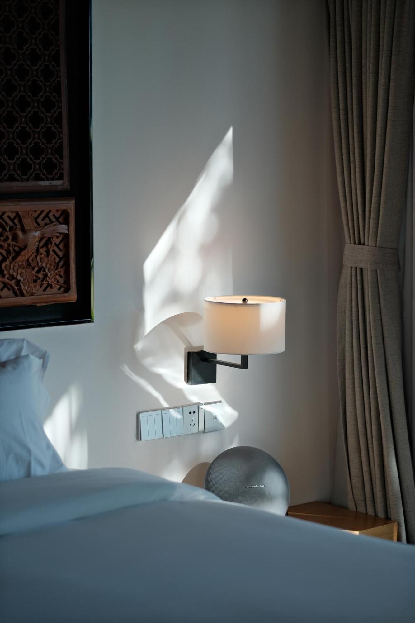 ליג'יאנג The Rock Hotel מראה חיצוני תמונה