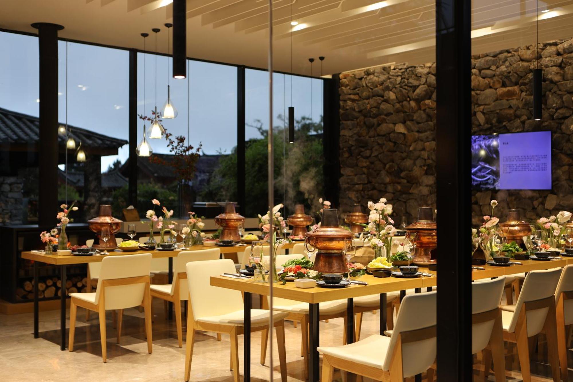 ליג'יאנג The Rock Hotel מראה חיצוני תמונה